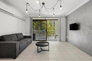 24 24 Hamilton Avenue by Gold Coast Premium
