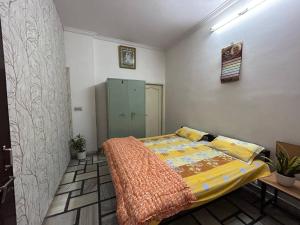 House No 87A