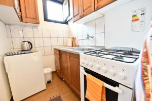 Apartments and rooms with parking space Rakovica, Plitvice - 20647