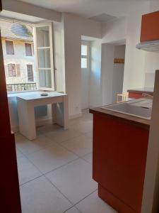 Appartements Logement meuble au calme : photos des chambres