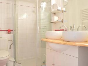 Appartements Appartement RDC avec Parking, 500m Port, Thalasso, 2 Chambres, 3 Etoiles, 4 Couchages - Banyuls-sur-Mer - FR-1-225C-589 : photos des chambres