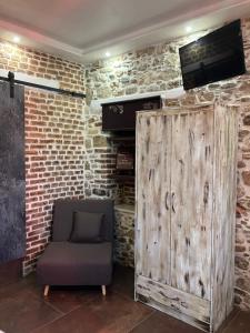 SAMOS MARIAs STONE HOUSE 1