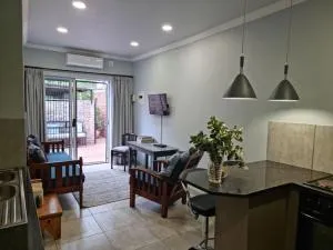 Tarrentoela selfcatering guesthouse - Faans Grove