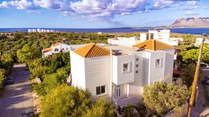 Wonderful Villa in Chania with Private Pool, Panoramic Sea Views & Spacious Interiors