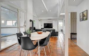 Cozy Home In Juelsminde With Sauna