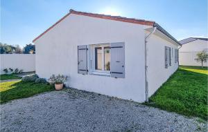 Amazing Home In Les Portes-En-Ré