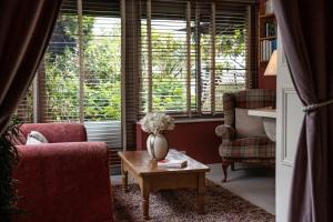Hotels Le Petit Hotel des Hortensias : Grande Chambre Double 