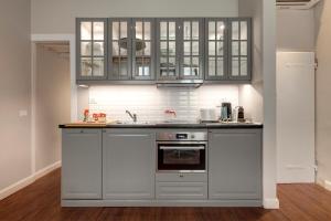 Cloe Apartment by Mamo Florence