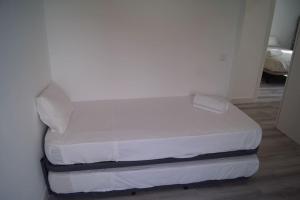 ROCH - Stylish Apartment near Metro