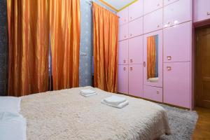 Апартаменти 4-кімнатні біля м. Палац Спорту