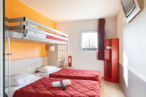 Hotels Premiere Classe Maubeuge : photos des chambres