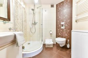 Prywatny Apartament 413 w Arka Medical Spa przy plaży