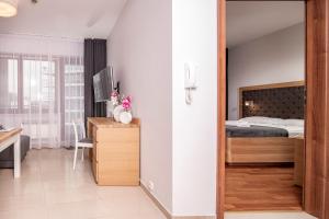 Prywatny Apartament 413 w Arka Medical Spa przy plaży