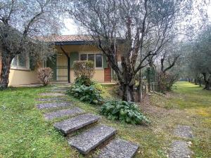 Villa Sweet Flower - with Private Pool and Garden