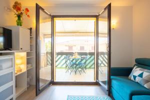 Appartements Studio pour 2 a 4 personnes sous les Pins climatise : photos des chambres