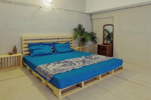 Authentic Saigon Loft ROOM in the Heart of City