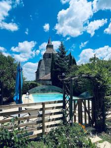 Maisons de vacances Magnifique maison avec piscine au calme du Gers : photos des chambres