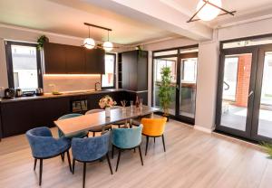 Aquarium Residence Penthouse 5