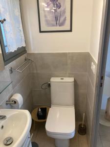 STUDIO PIED DANS L EAU