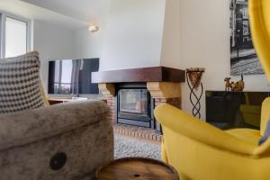 VILASOL - "Captains Retreat" for 4 with AC facing the gardens & Pool