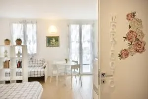 B&B Cá Bianca Ventisette Riccione - Besanigo