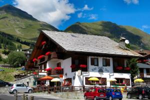 3 stern hotel Santa San Champoluc Italien