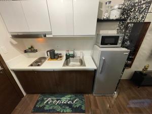 Amazing view Makati Elegant flat 400MB internet