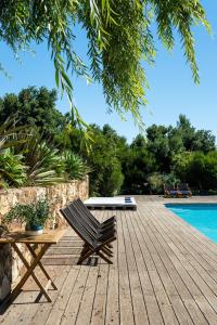 Garden Seaside Villa by CadenzaLux