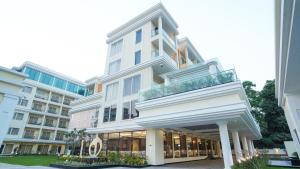Antique Regency !! luxurious hotel in digha !!