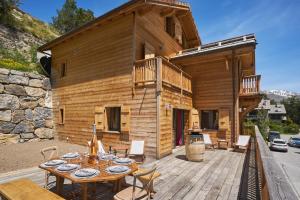 Chalets Luxueux chalet avec terrasse : photos des chambres