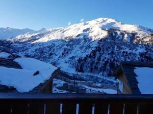 Chalets Chalet de 4 chambres a Valmeinier a 500 m des pistes avec piscine partagee sauna et balcon : photos des chambres