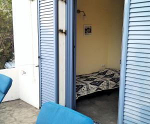 Floras Charming Waterfront Villa