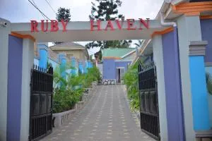 Ruby Haven - Kyebando