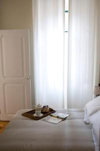 Romantic & Renewed 1 bedroom Apartment in Campolide - 1E