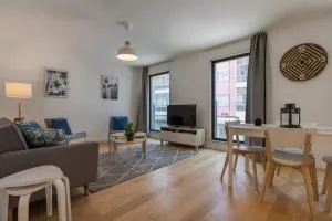 Campolide 2 bedroom delight By Innkeeper - Sete Rios