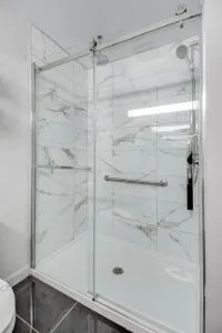 Econo Lodge Inn & Suites - Lévis