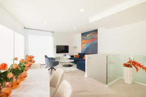 200m² NEW Villa B with private, heated pool and amazing ocean view.