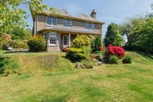 Newholme House - Cambusbarron