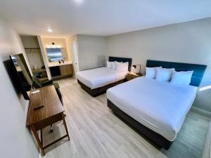 Superior Queen Room room in Arizona Sunset Inn