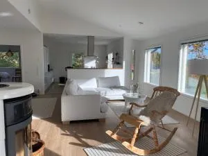 Idyllic sea view house - Box