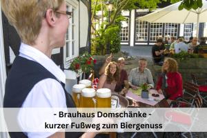 Ferienhaus Pape - 300m2, 17 Betten - mit großem privatem Garten, Pool, Dart, Sauna-, Grill- und Spielbereich - Ideal für Familien