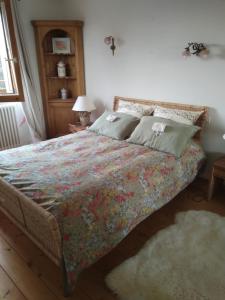 B&B / Chambres d'hotes LES DAMES DE LA SAUGIAT : photos des chambres