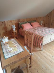 B&B / Chambres d'hotes LES DAMES DE LA SAUGIAT : photos des chambres