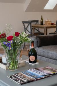 Capercaillie Cottage - Luxury converted steading