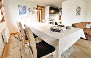 Four-Bedroom Holiday Home In Brenderup Fyn