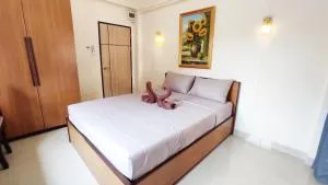 66 Apartment - Ban Khlong Khwang Klang