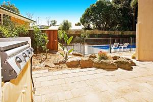 2-38 Chapel St, Cowes