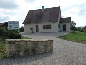 Maisons de vacances Maison a Salignac-Eyvigues avec terrasse, Wifi et parking - FR-1-616-116 : photos des chambres