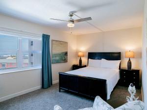 Regency Towers #508 East