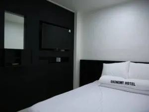 Ekonomy Hotel - Gimcheon
